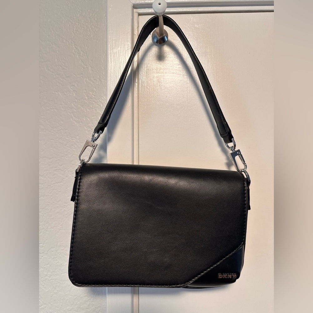 Cute DKNY Small Shoulder Bag